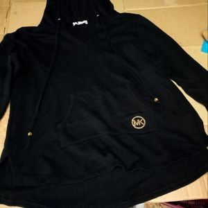 Michael Kors black woman's 1x  super light sweater!